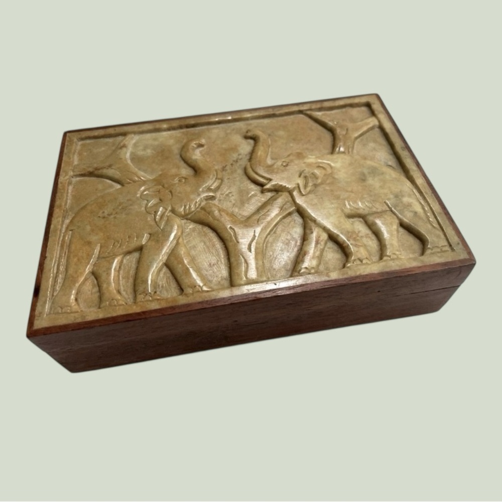 Vintage Elephant Jewelry Box Hand Carved Stone & Wood Trinket Box, boho decor - Picture 3 of 13